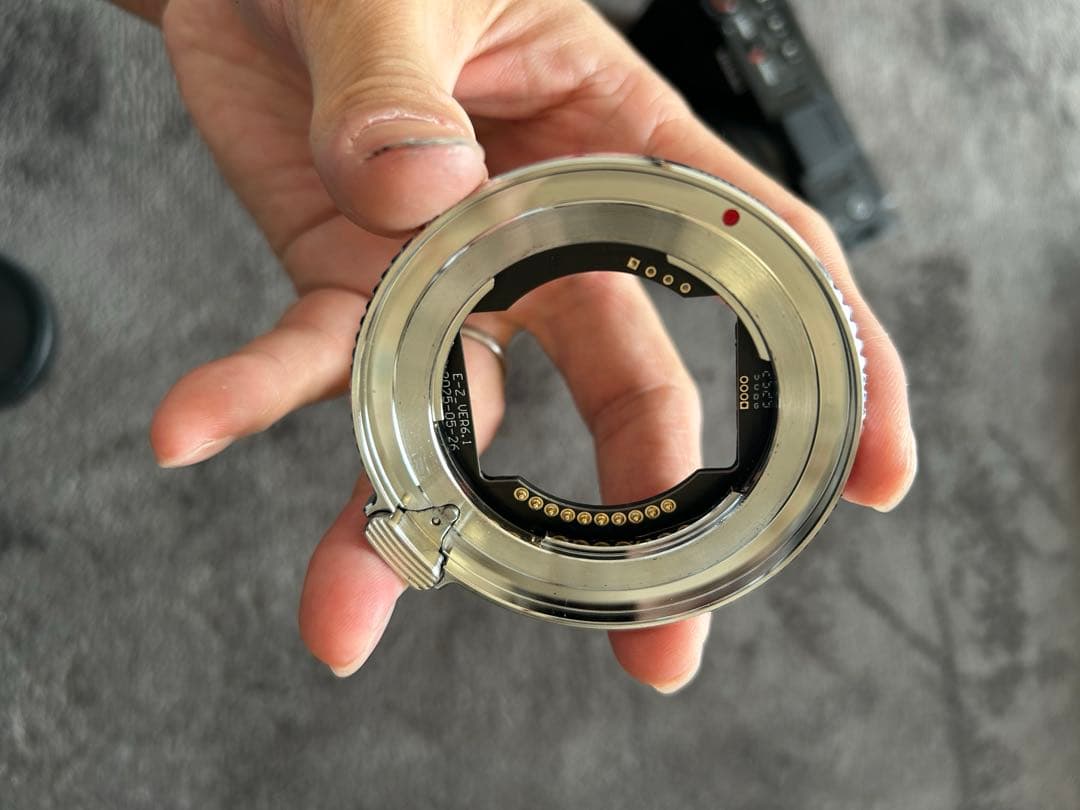 Nikon zrとtiltaケージ　マウントアダプター