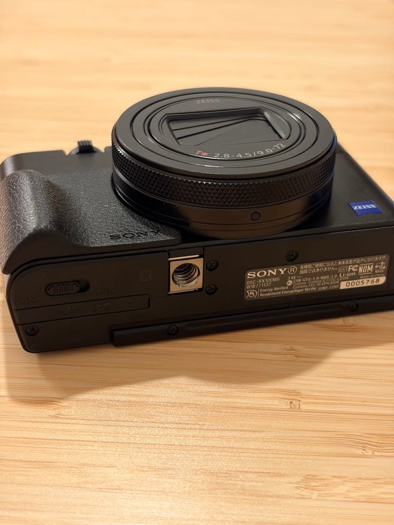 【美品】SONY RX100M6 RX100VI グリップ付き サイバーショット
