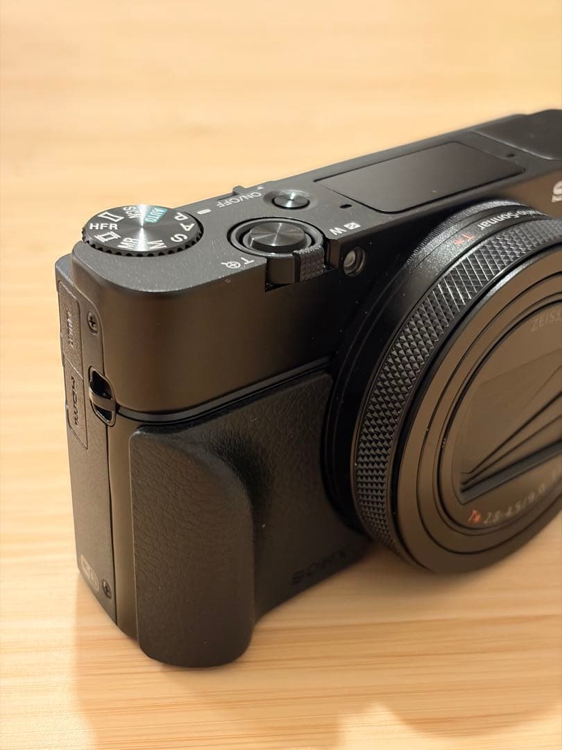 【美品】SONY RX100M6 RX100VI グリップ付き サイバーショット