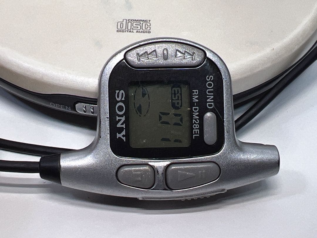SONY ポータブルCDプレーヤー D-E700