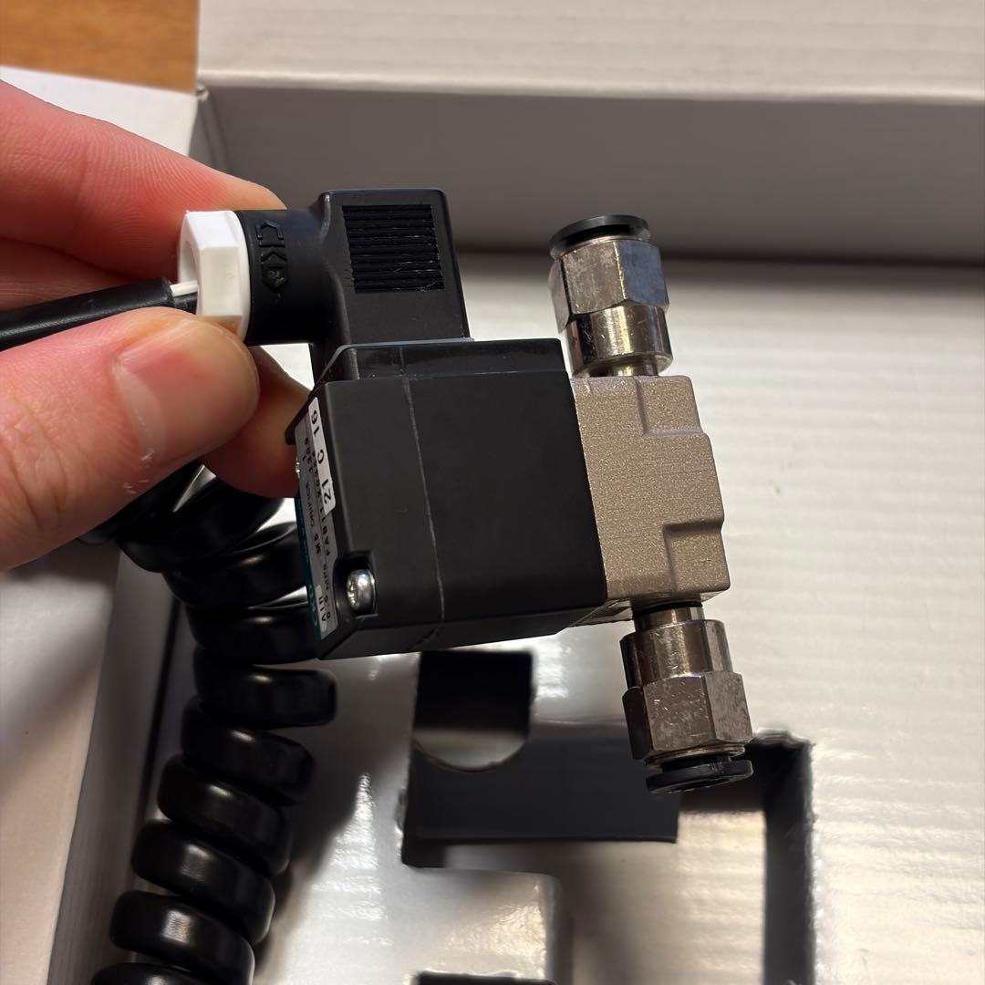 ADA 美品　アクアデザインアマノ ELバルブ 電磁弁 CO2