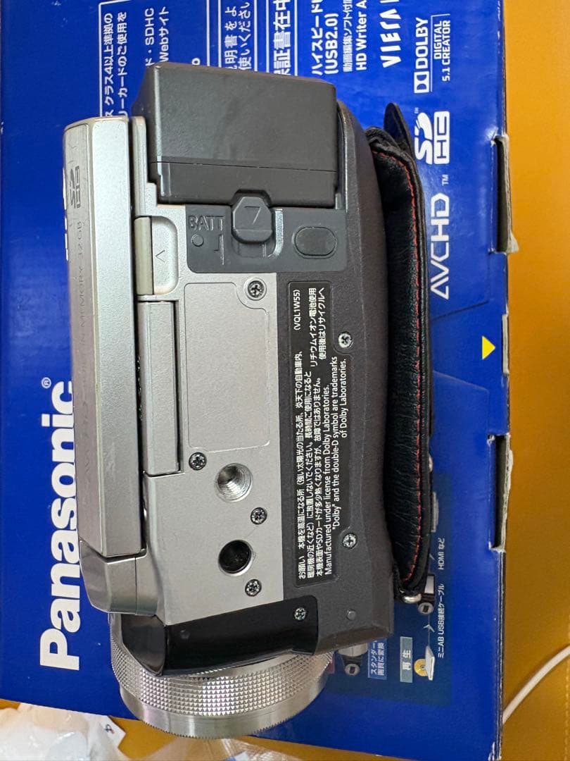 Panasonic ビデオカメラ HDC-TM300 動作品　作例あり元箱充電器