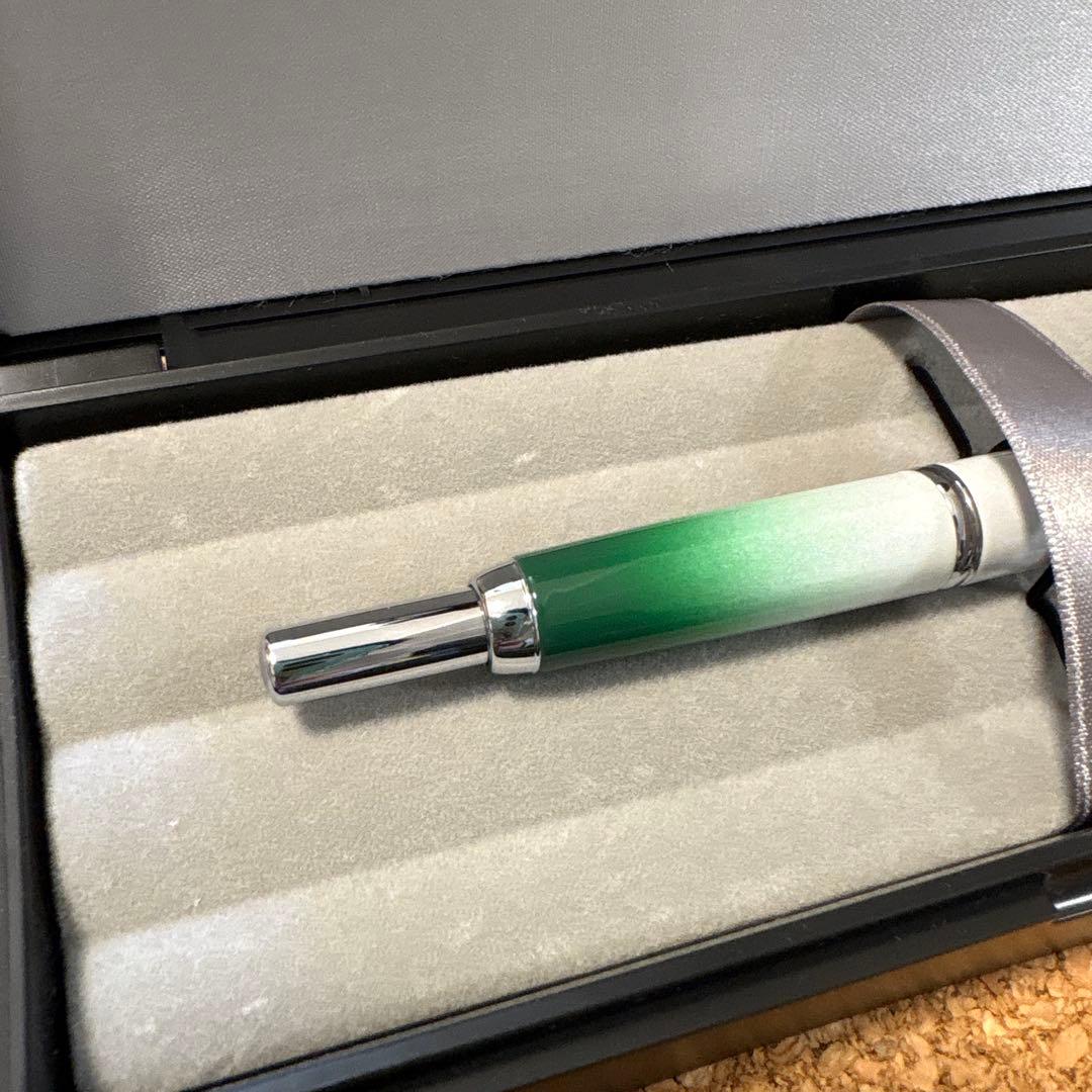 PILOT キャップレス デシモ STAsグリーン 限定 細字 EF