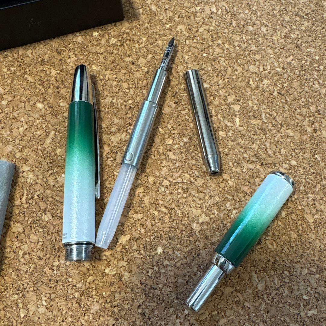 PILOT キャップレス デシモ STAsグリーン 限定 細字 EF