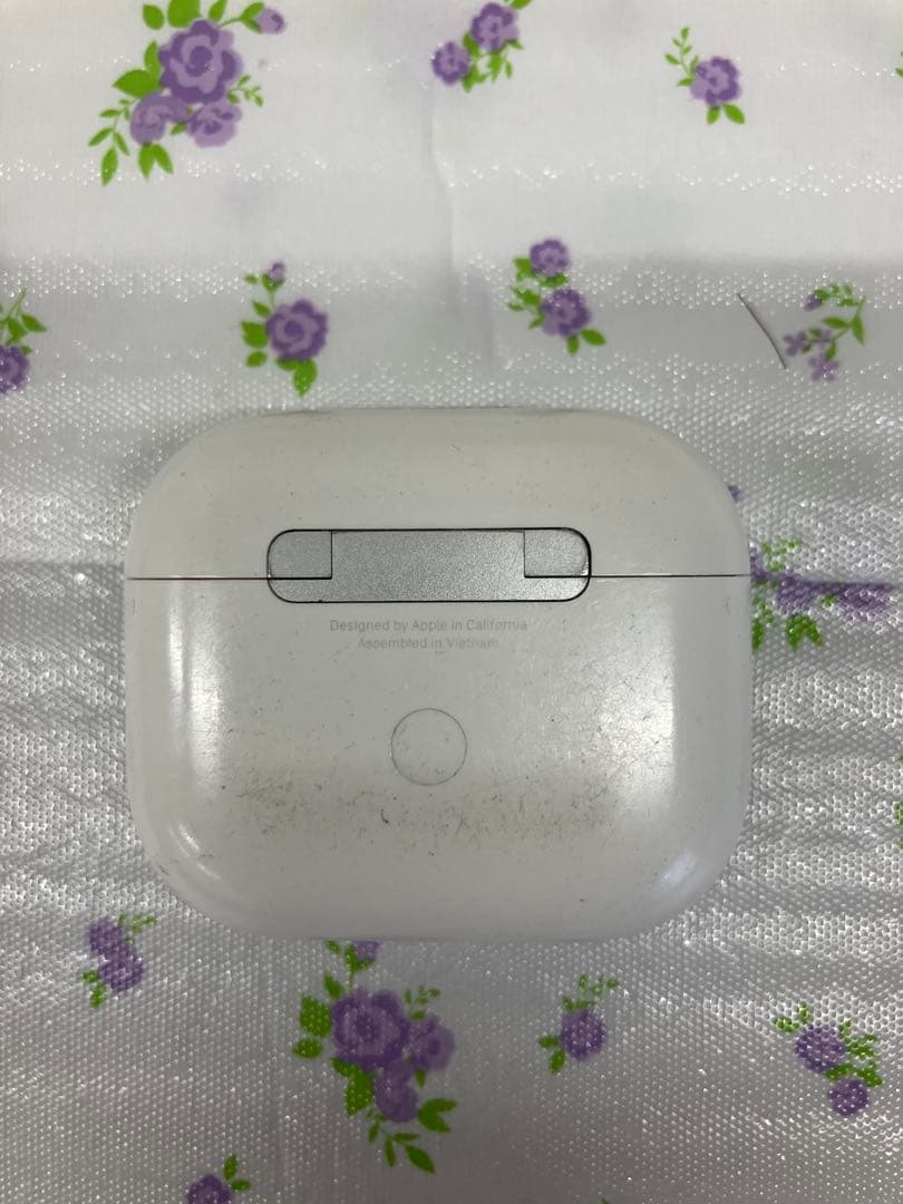 AirPods本体 ホワイト第三世代
