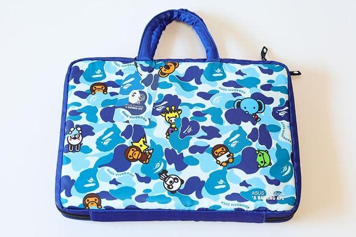 新品未開封 非売品 ASUS A BATHUNG APE PCバッグ BAPE