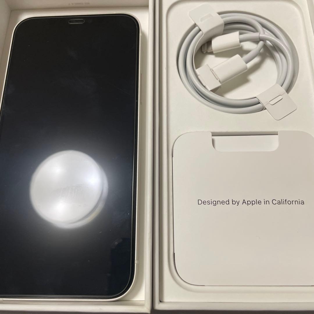 iPhone 12ホワイト 128 GB SIMフリー　美品　　バッテリー86%