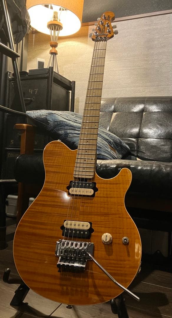 ギター Music Man AXIS USA Translucent gold