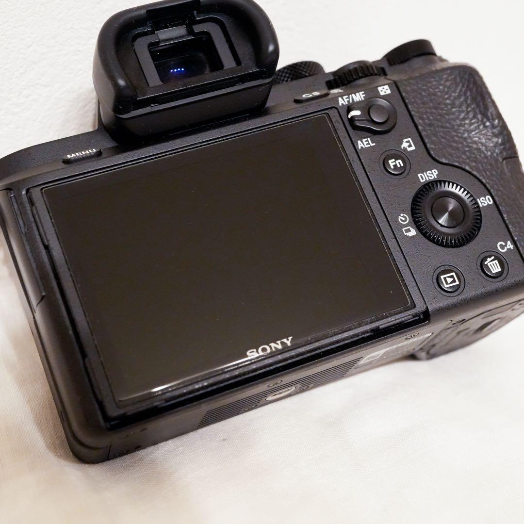 SONY α7II ズームレンズキット ILCE-7M2K シャッター3979枚