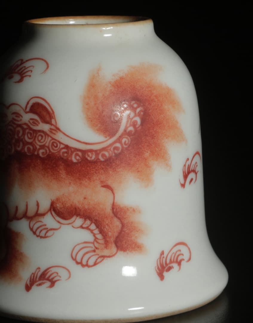 中古 獅子図 水盂 張義泰銘風 太師少保文 中国美術 磁器 文房具 C1A019