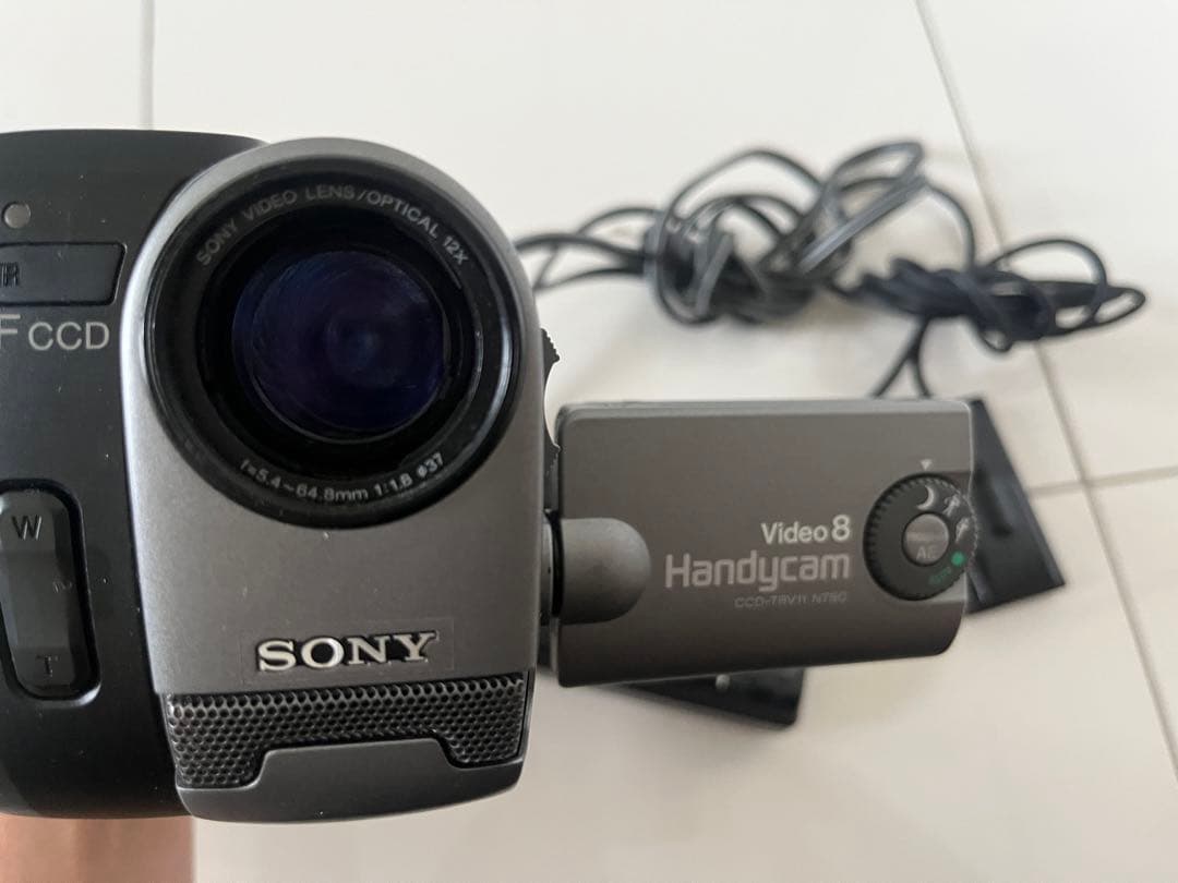 ビデオカメラ SONY Handycam CCD-TRV11 NTSC
