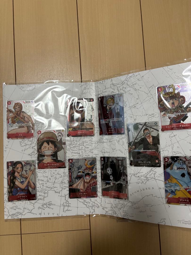 新品未開封　ワンピース　プレミアムカードコレクション　25周年エディション　2冊