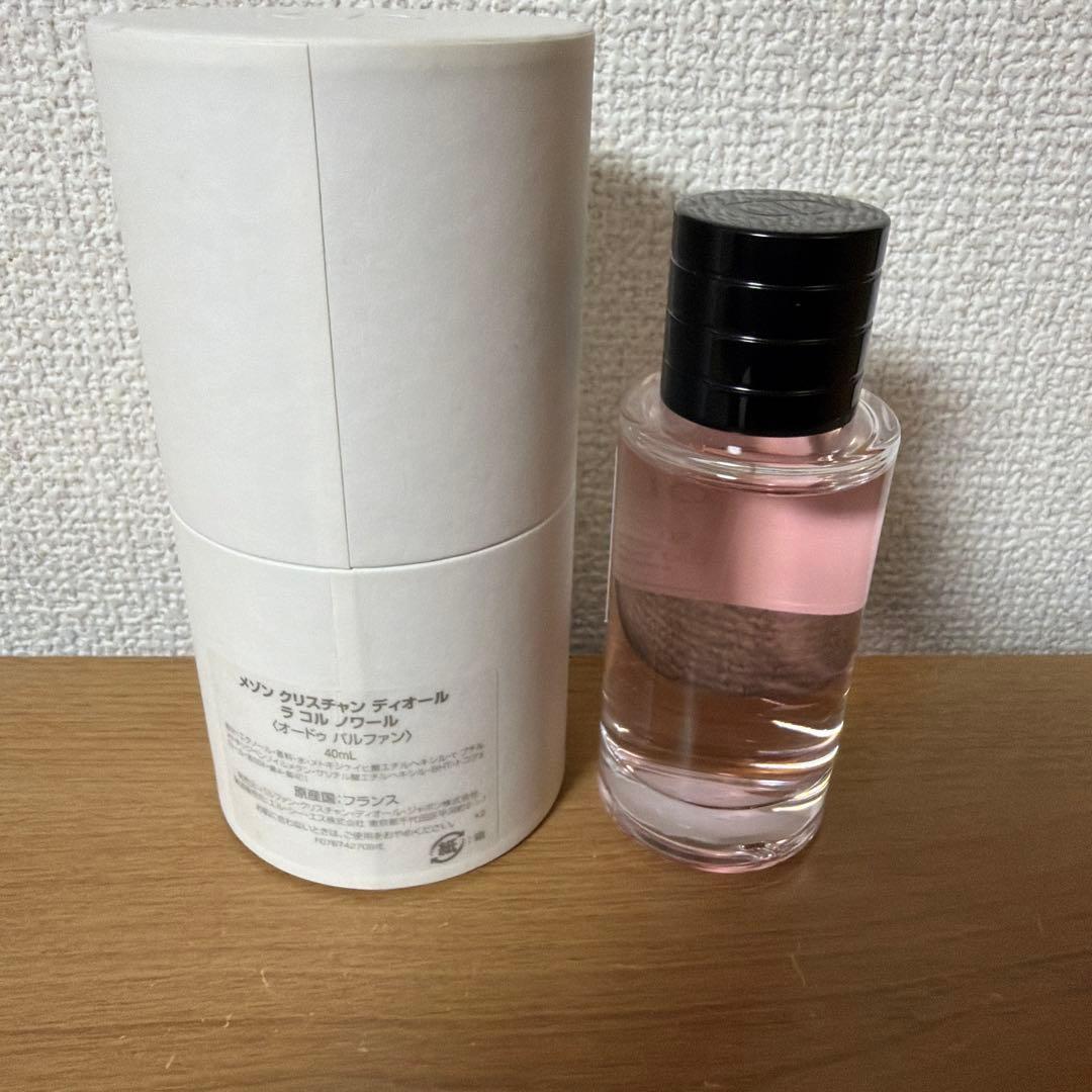 メゾンクリスチャンディオール ラコルノワール オードゥ パルファン40ml ①