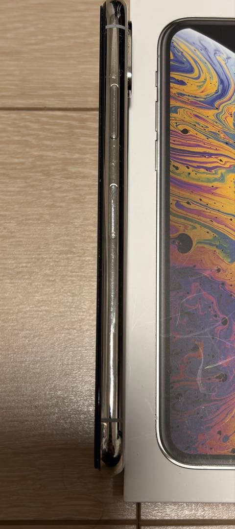 iPhone XS 256GB シルバー　SIMフリー