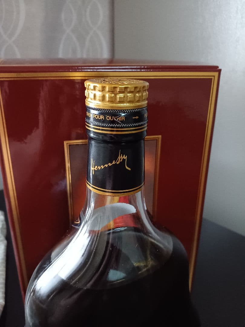 ヘネシー XO Hennessy 金キャップ クリアボトル 箱付 コニャック