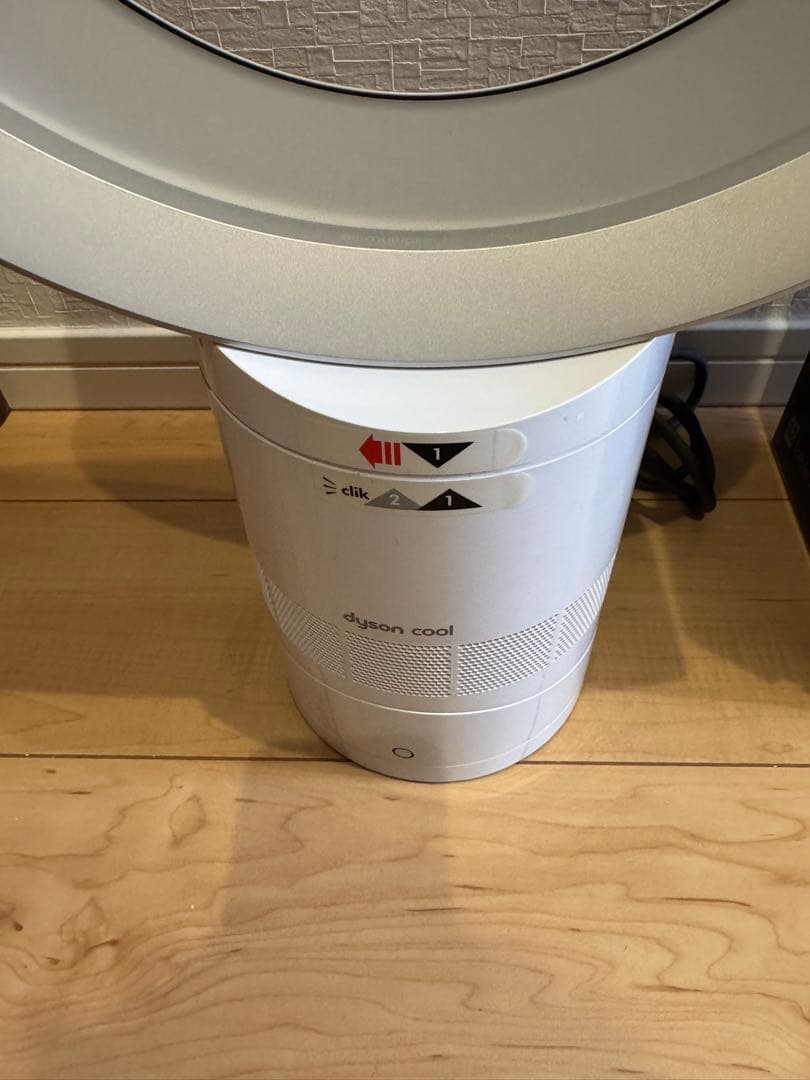 *良品*dyson AM06 テーブルファン