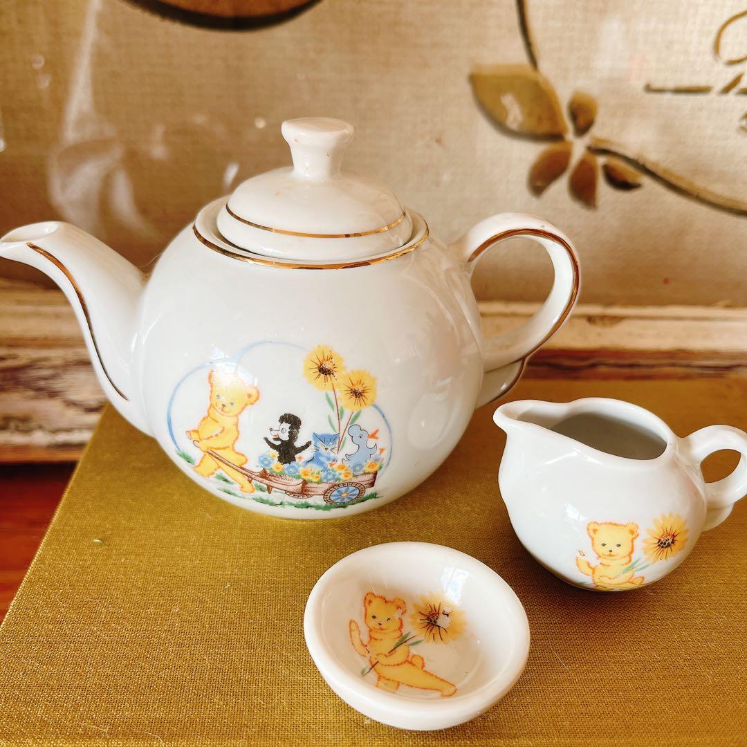 クマが可愛いディネットのTEA SET
