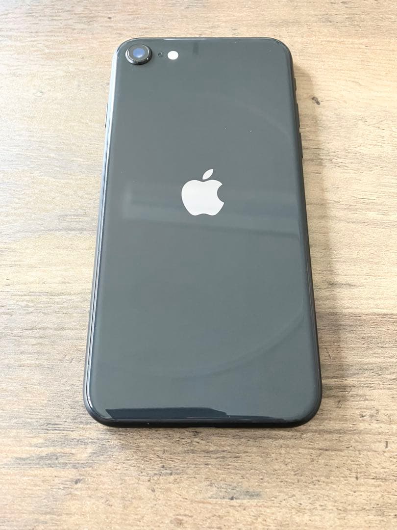 iPhoneSE2 128GB ブラックSIMフリー 動作良好 バッテリー交換済