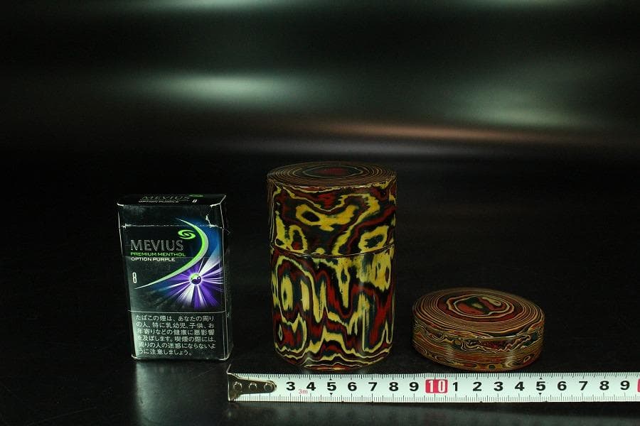 乾漆 色漆堆朱 茶器 香合 雪松作 共箱 未使用(K-A641)