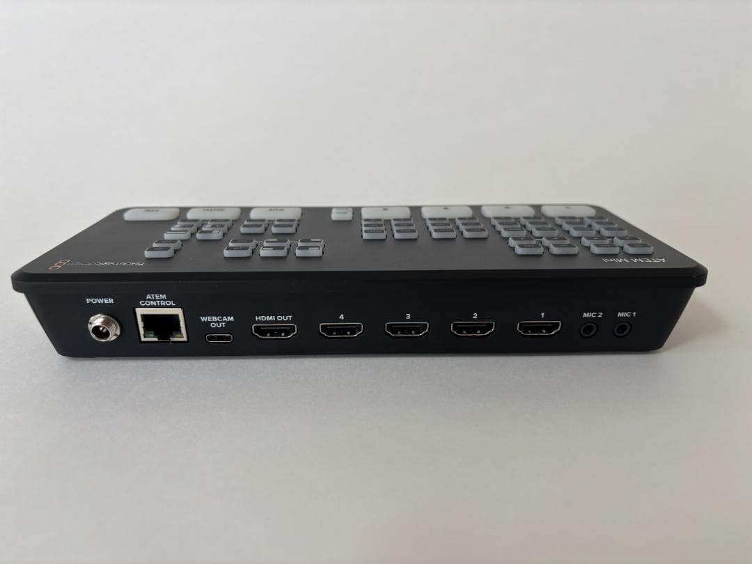 ATEM Mini Blackmagic Design スイッチャー