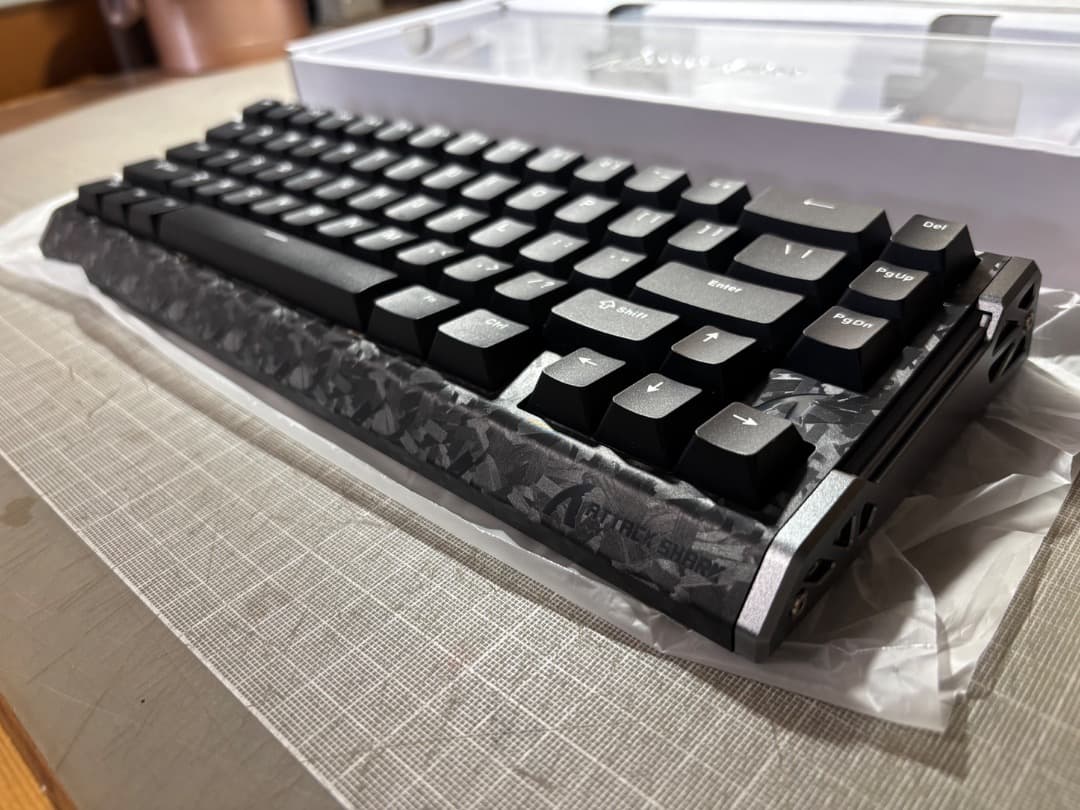 ATTACK SHARK R68HE・ラピットトリガー ゲーミングキーボード新品