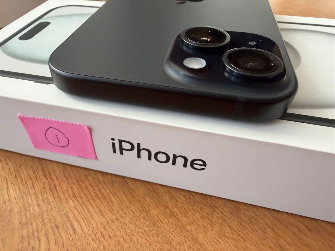 iPhone 15 128GB SIMフリー ブラック①