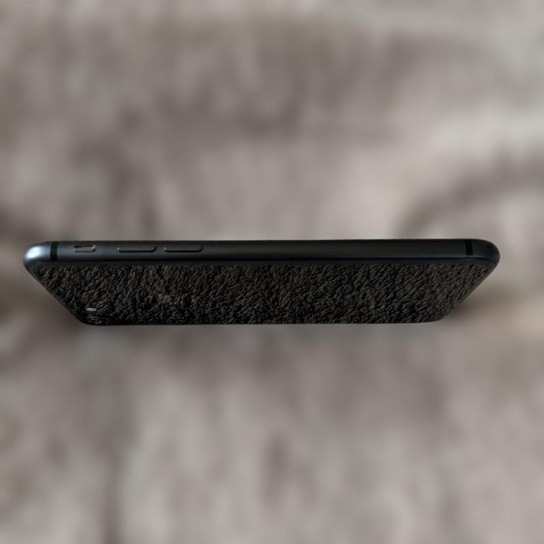 Apple iPhone 8 64GB Space Gray SIMロック解除済