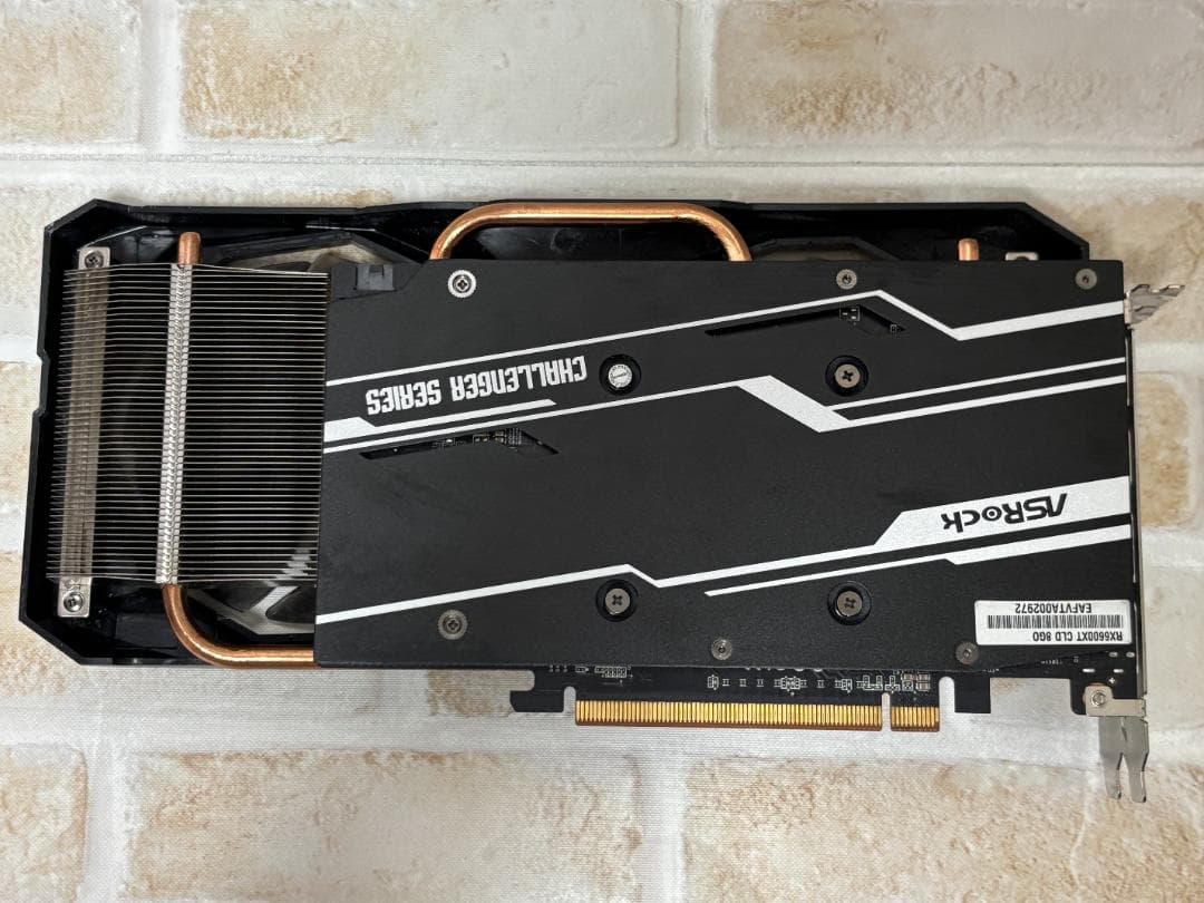 グラフィックボード・グラボ・ビデオカード ASRock RX 6600 XT Challenger D 8G OC