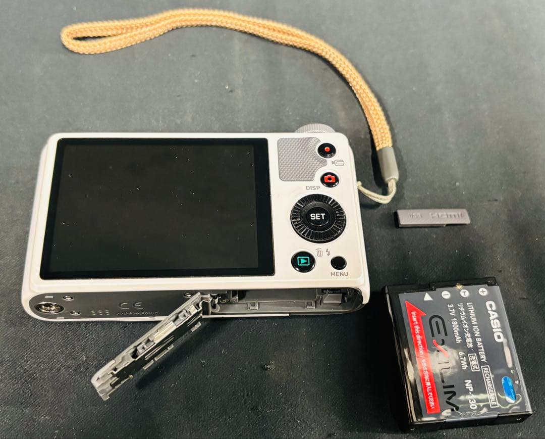 Casio EX-ZR700 カシオ デジタルカメラ デジカメ カメラ