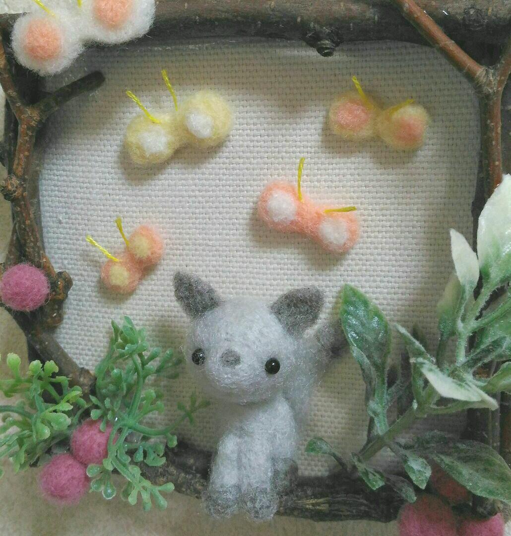 ✿あき様用✿羊毛フエルト✿ミニ額縁ふぅ✿ネコとチョウチョ✿