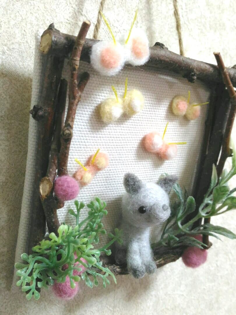 ✿あき様用✿羊毛フエルト✿ミニ額縁ふぅ✿ネコとチョウチョ✿