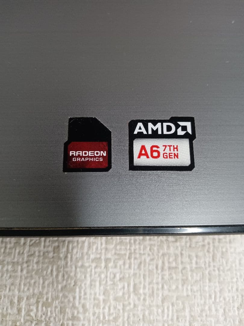 ∉ DELL inspiron 5565 AMD A6ストレージ無