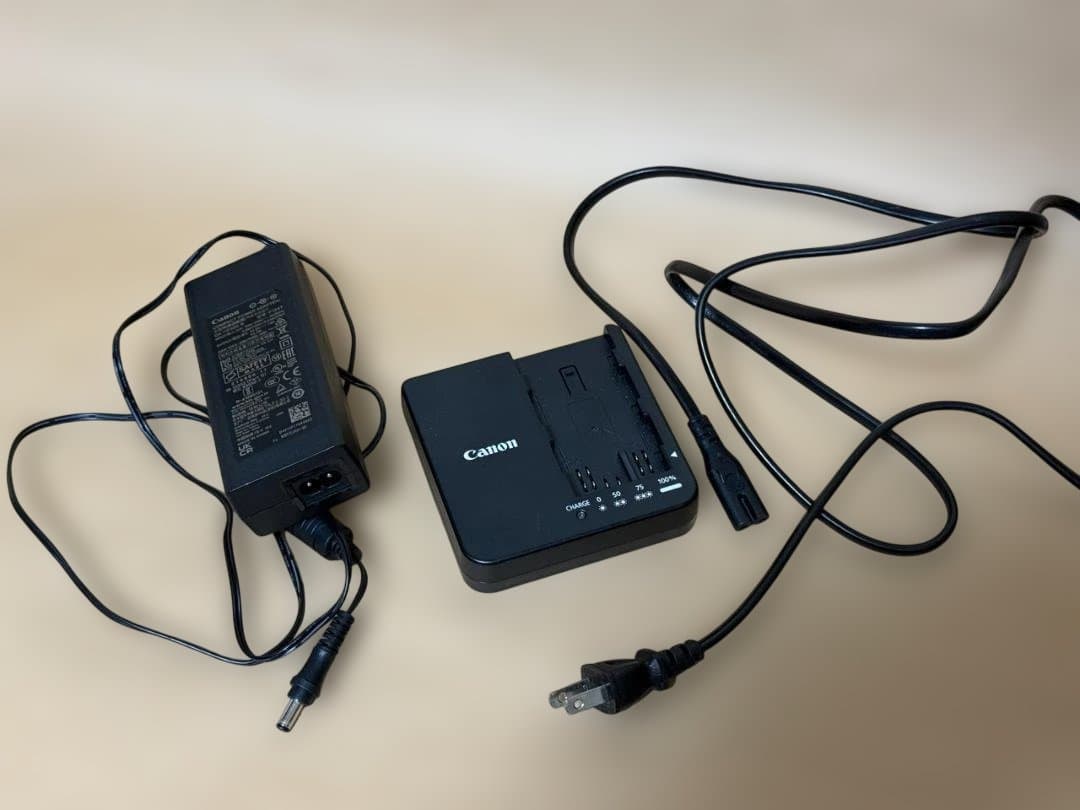 Canon C80 ,付属品多数【中古美品】
