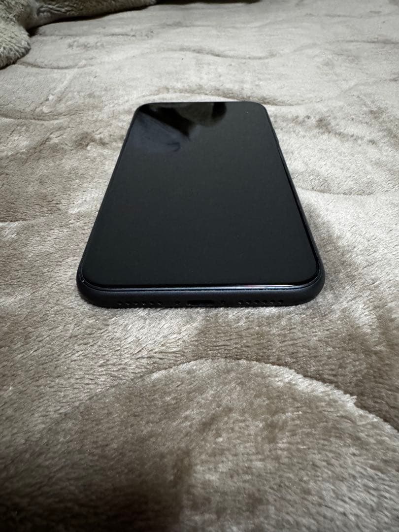 Apple iPhone 11 ブラック 64GB 初期化済み 本体 箱あり