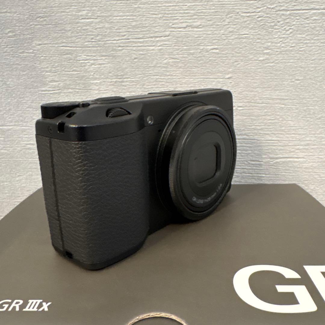 【ショット数1026枚・極美品】RICOH GR IIIx 付属品未使用・元箱有