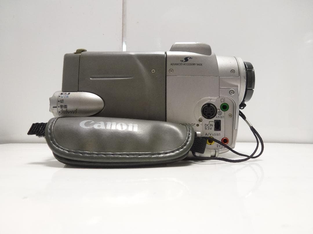 希少　大人気　動作品　キャノンビデオカメラ　ＤＭ-ＦＶ2　Mini DV