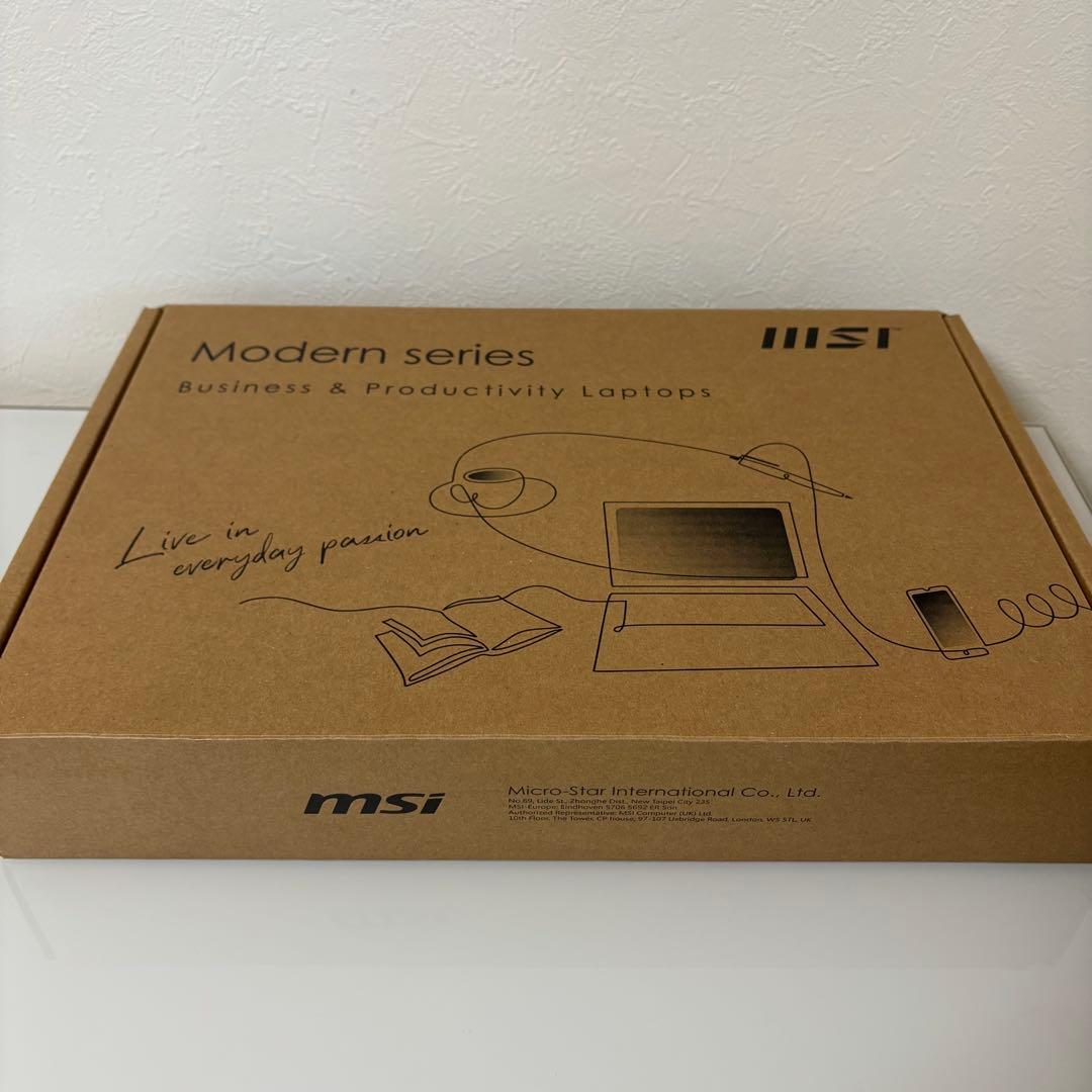MSI ノートパソコン ブラック PC (Windows)