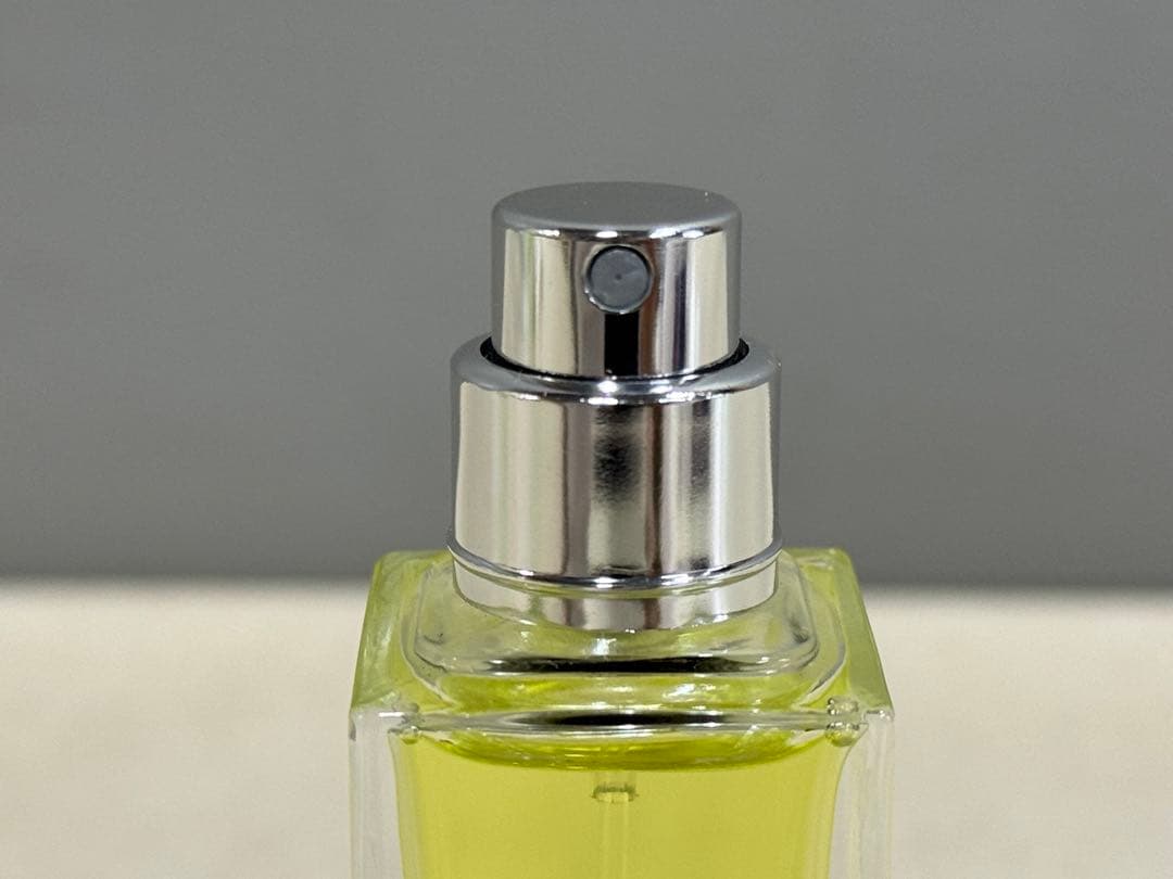 未使用品 GUCCI ENVY グッチ エンヴィ オードトワレ 30ml 香水