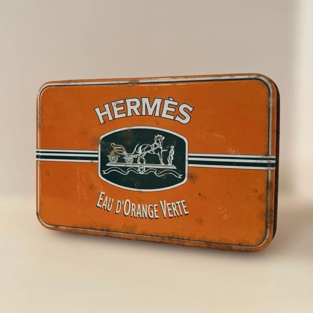 HERMES アンティーク缶