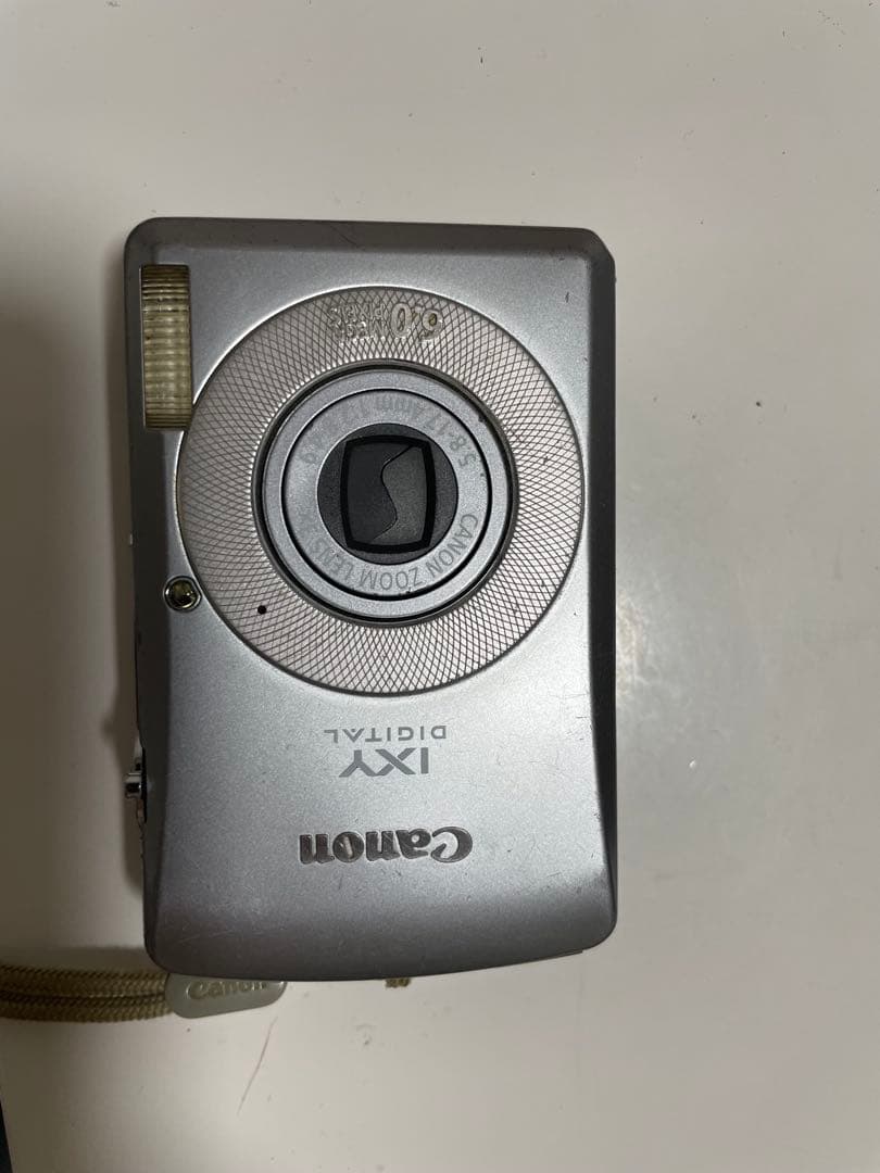 Canon IXY 80 シルバー 本体のみ 動作確認済み