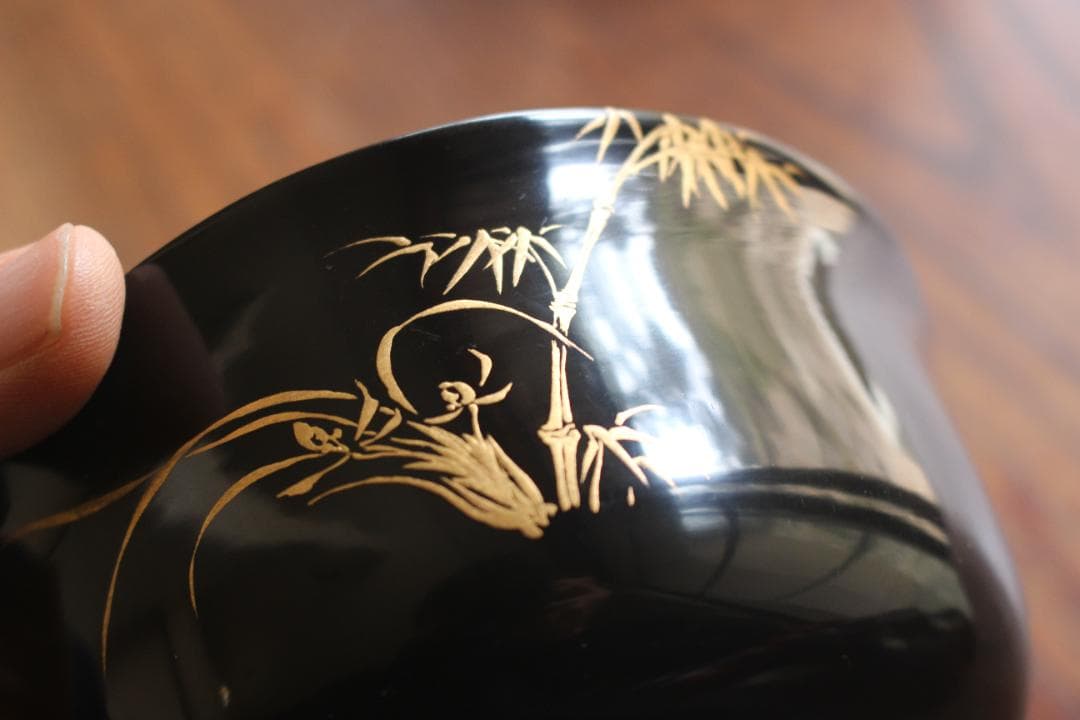 時代逸品！端正な時代黒漆に極上菊蘭蒔絵の映える四つ椀（検懐石道具蒔絵椀茶道具
