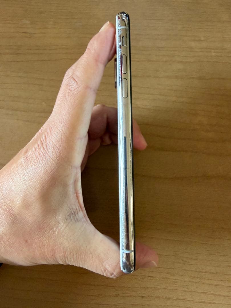 スマートフォン本体 Apple iPhone Xs 64G