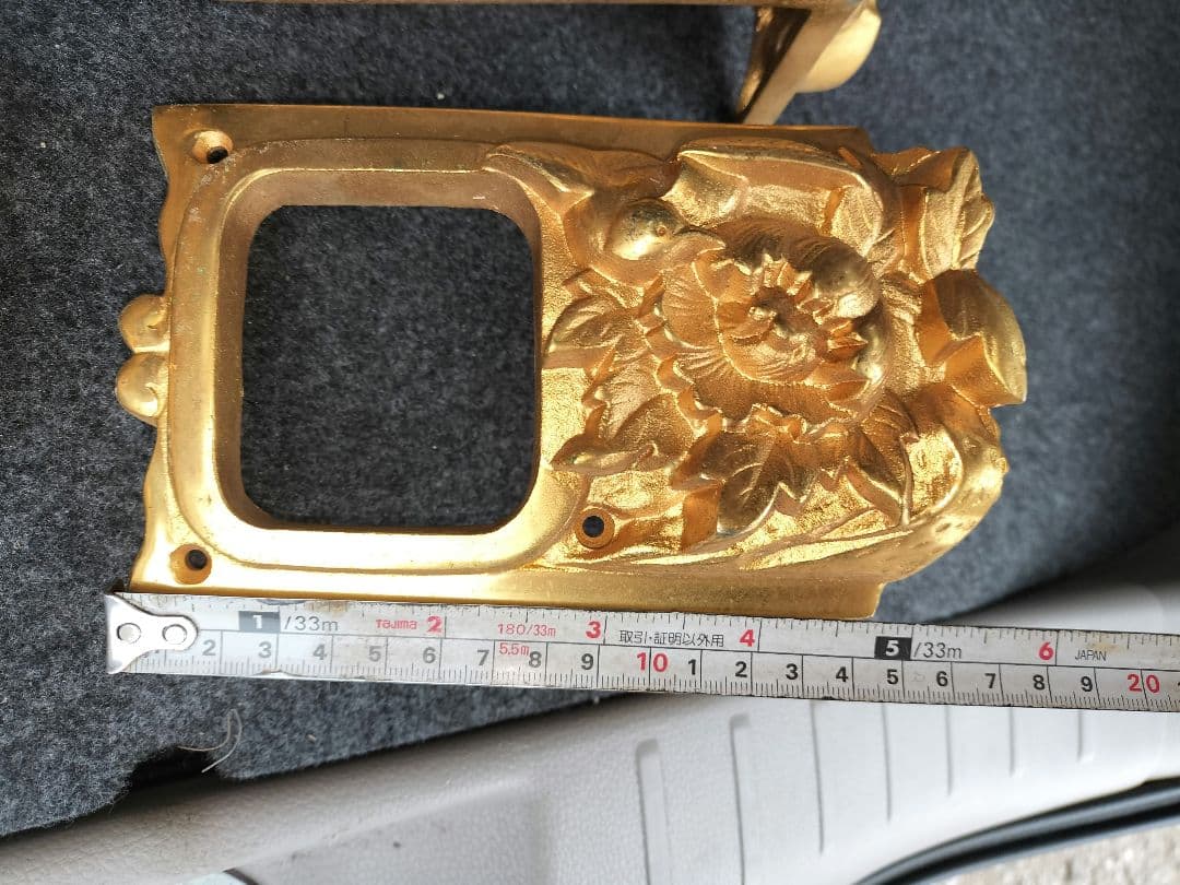 真鍮・金メッキ　神輿部品【角金具】