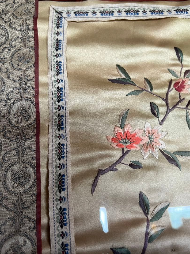 中国刺繍　五彩籽繍　中国時代物　古刺繍　古布額　骨董