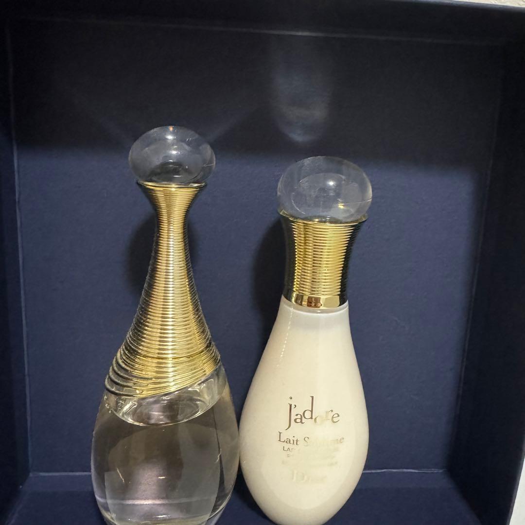 Dior ジャドールオードゥパルファンコフレ 数量限定