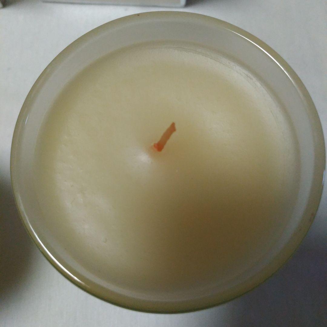 CRABTREE & EVELYN。 GARDENIA 。 キャンドル。 2個。