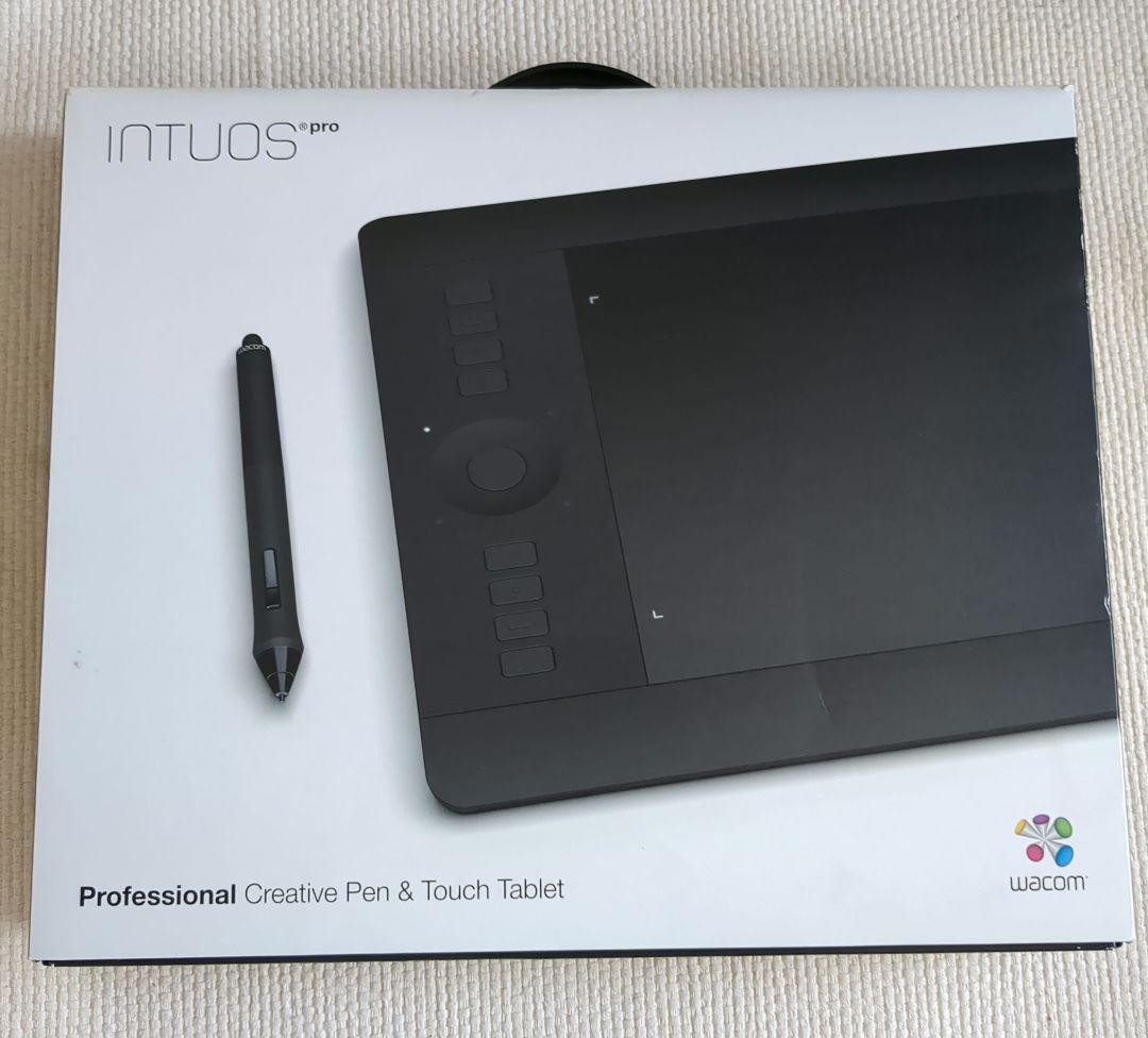 液タブ・ペンタブ Wacom Intuos Pro Medium PTH-651/K