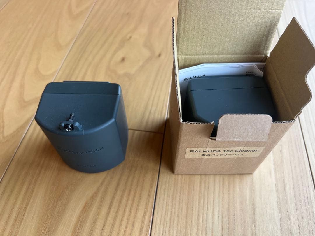 バルミューダ掃除機用バッテリー