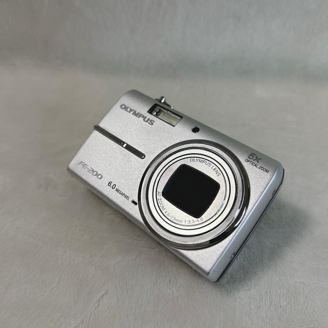 ✨未使用級✨ レア物　OLYMPUS FE-200 シルバー コンデジ　カメラ