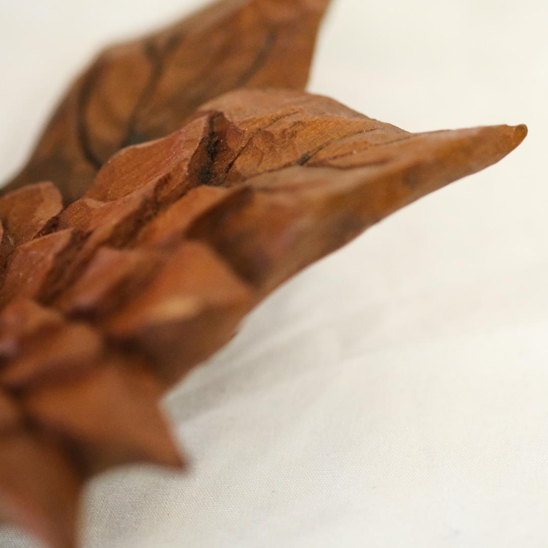 ヴィンテージブローチ　木製ブローチ　花　昭和レトロ　大　12.5cm　木彫り